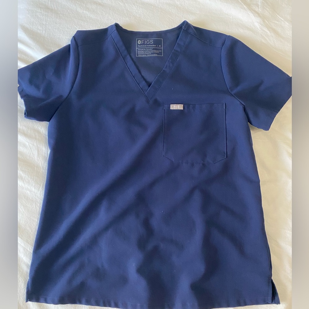 Wear Figs Navy Catarina one pocket scrub top